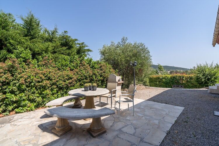Villa Les Veinards – Piscine chauffée et bain à remous - Photo 34