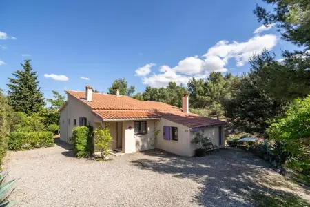 Villa Les Écureuils, piscine privée en Minervois : photo 2