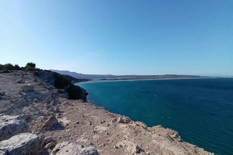 Villa Les Etangs à Narbonne, piscine et vue sur le lac - Photo 31