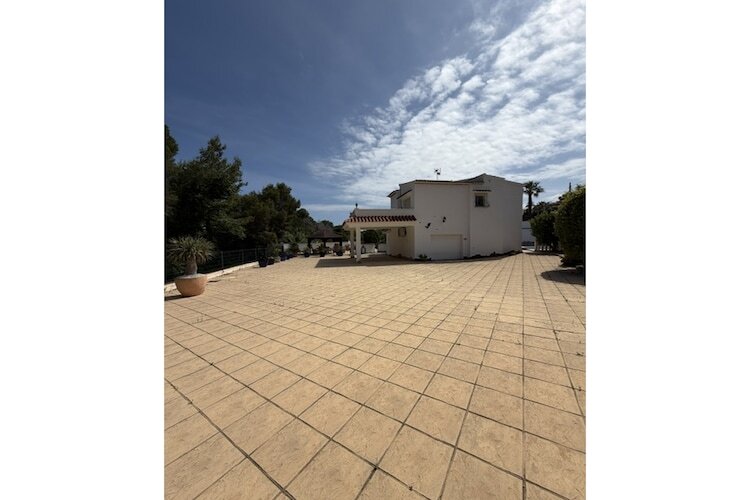 Casa Baars à Benissa : maison avec piscine d'eau salée - Photo 1