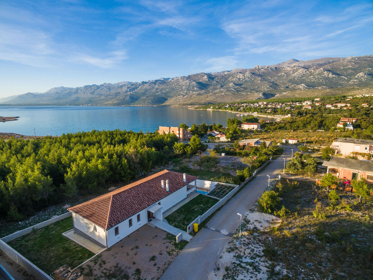 Maison Velebit - 10 pers., piscine privée, 250 m mer - Photo 2