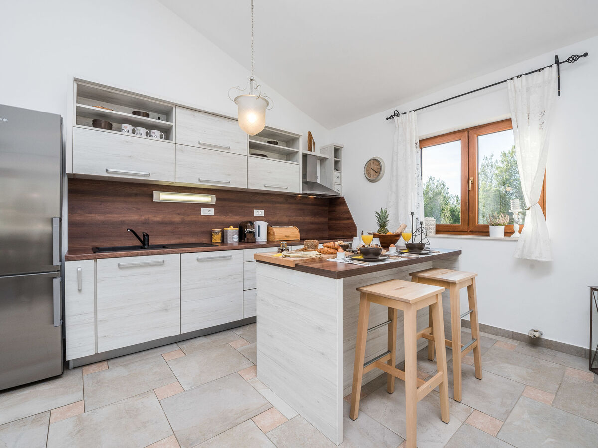Maison Velebit - 10 pers., piscine privée, 250 m mer - Photo 4