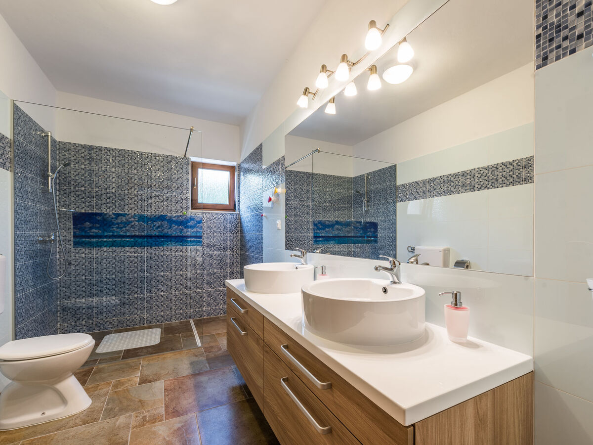 Maison Velebit - 10 pers., piscine privée, 250 m mer - Photo 31