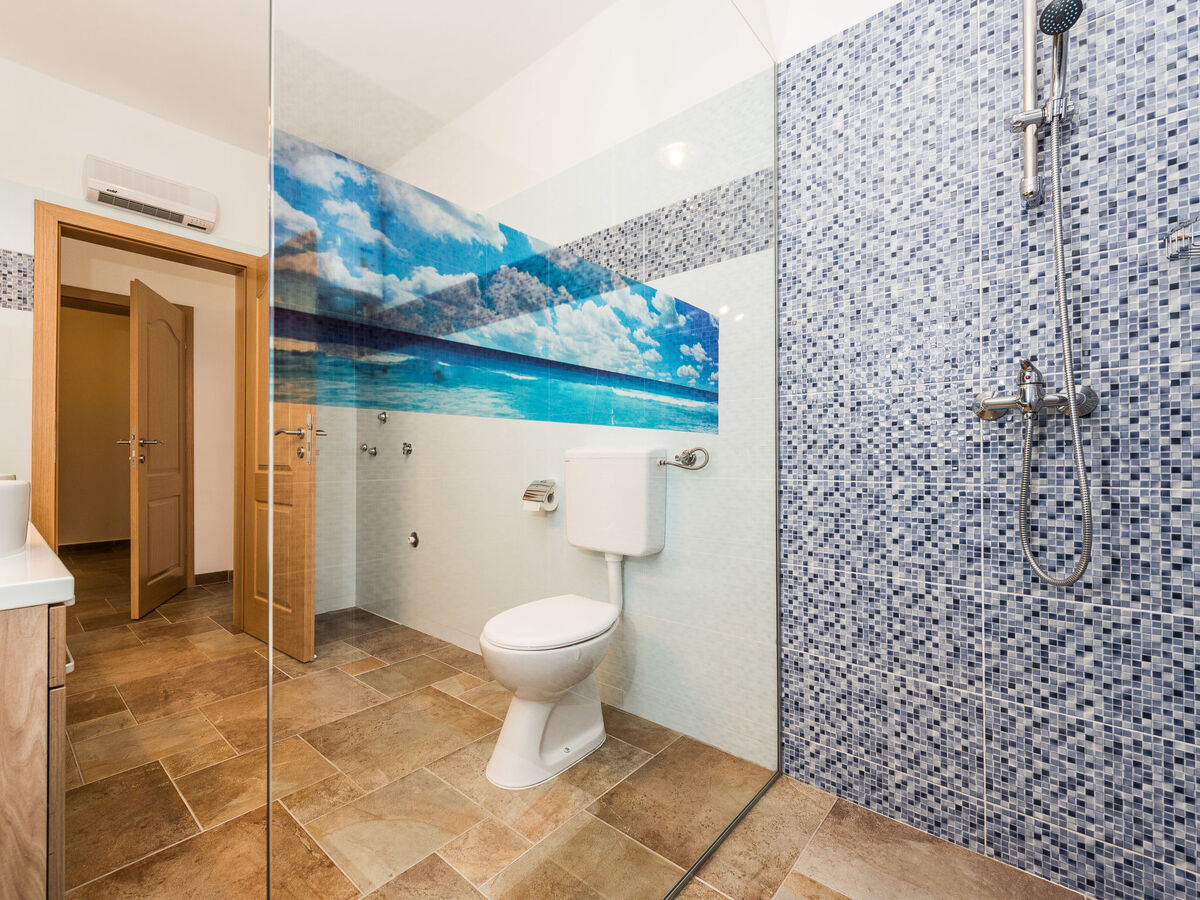 Maison Velebit - 10 pers., piscine privée, 250 m mer - Photo 32