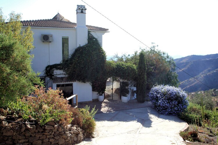 Casa El Cuadrado, villa 6 pers. avec piscine à Sayalonga - Photo 2