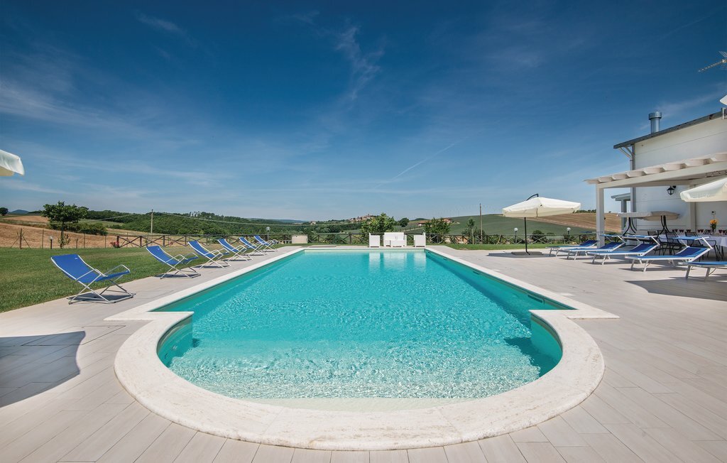 Loft spacieux 7 chambres, piscine et jardin en Ombrie - Photo 4