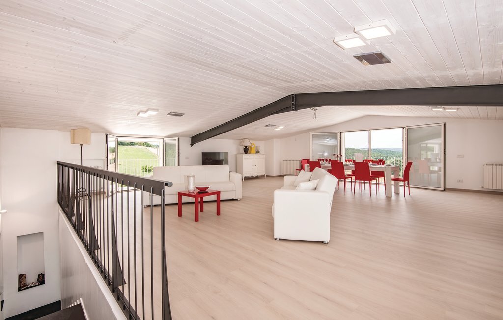 Loft spacieux 7 chambres, piscine et jardin en Ombrie - Photo 14