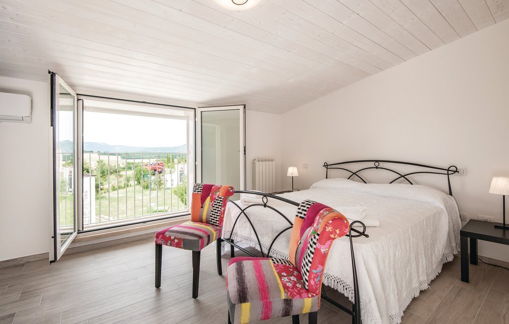 Loft spacieux 7 chambres, piscine et jardin en Ombrie - Photo 21