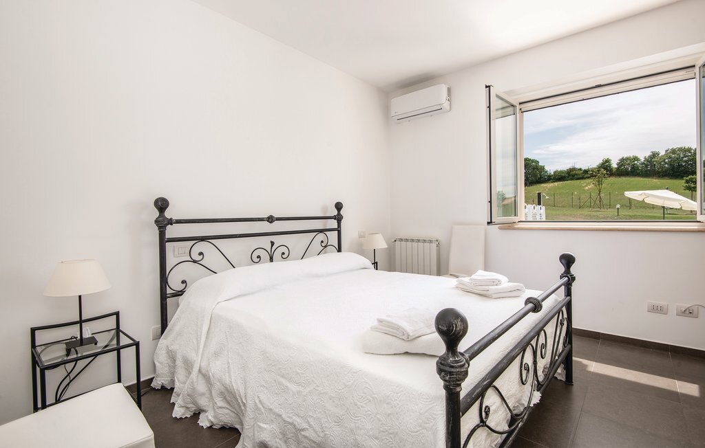 Loft spacieux 7 chambres, piscine et jardin en Ombrie - Photo 22