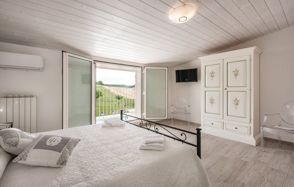 Loft spacieux 7 chambres, piscine et jardin en Ombrie - Photo 23