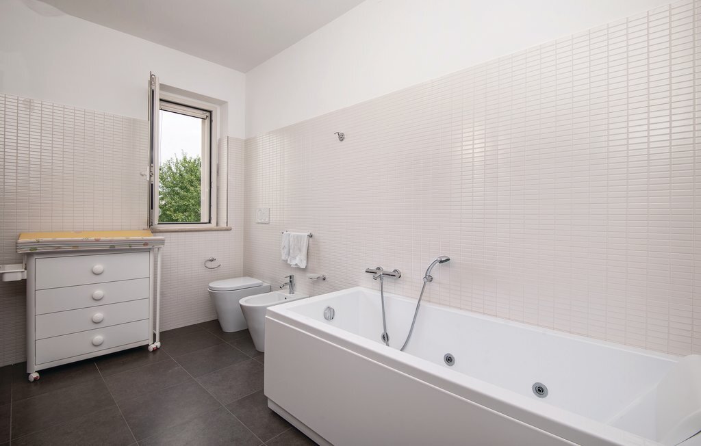Loft spacieux 7 chambres, piscine et jardin en Ombrie - Photo 28