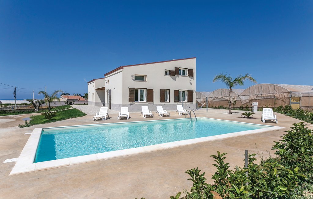 Villa Marzia à Ragusa : maison 13 pers. vue mer - Photo 1