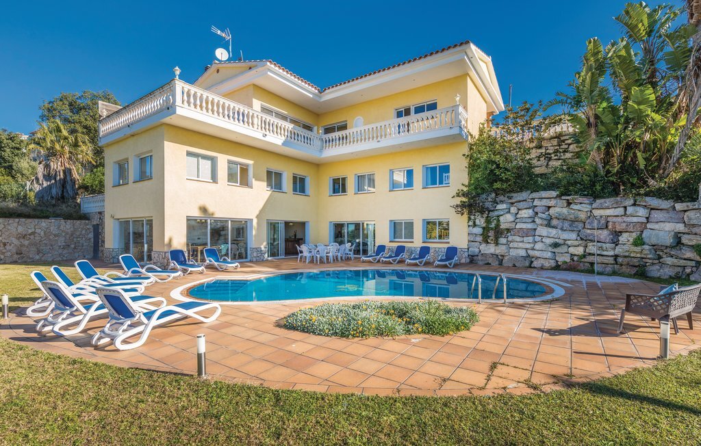 Maison 17 personnes à Lloret de Mar - Photo 1