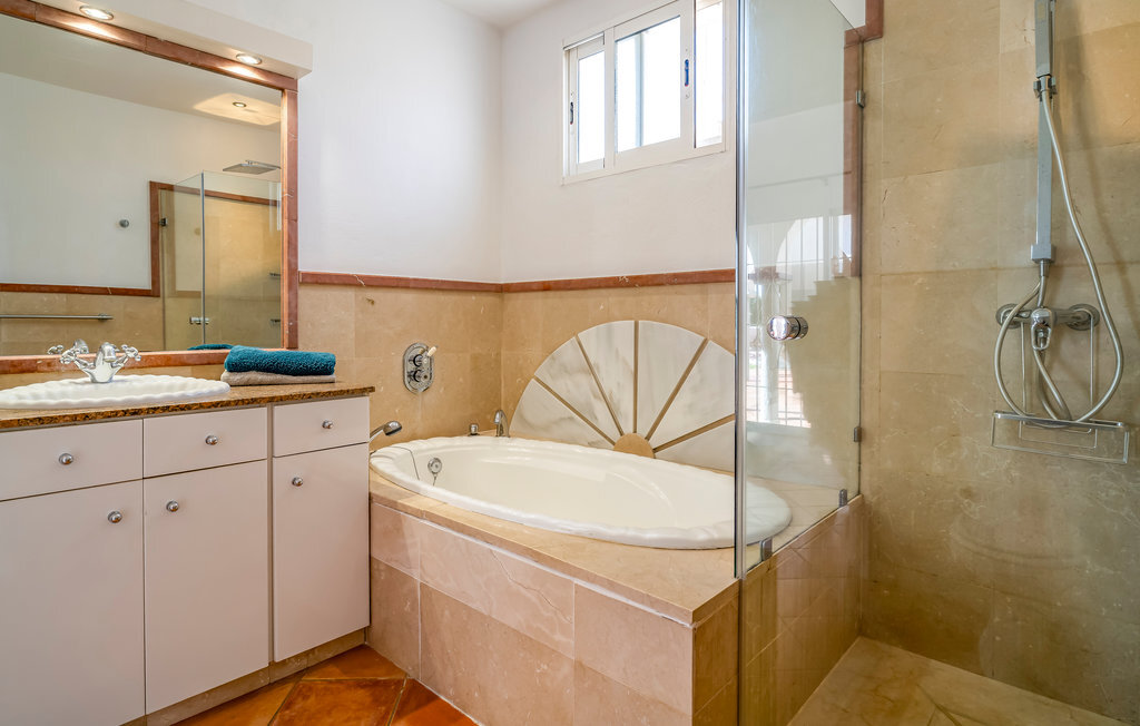 Villa 6 chambres, piscine privée et vue mer à Mijas - Photo 34