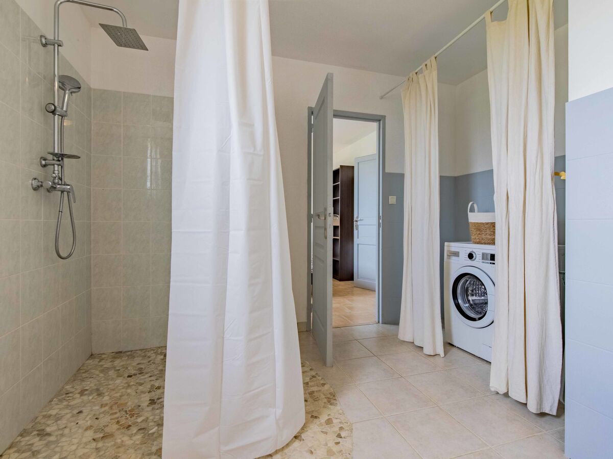Villa L'Amandier – 6 pers, piscine et 2000 m² à Pernes - Photo 14