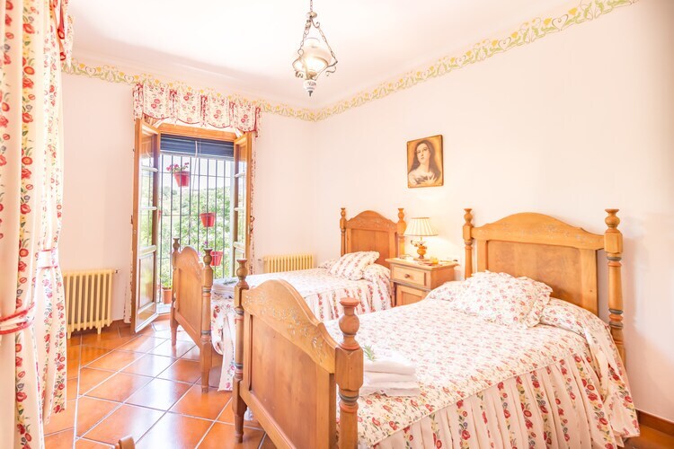 Cortijo La Mimbre, villa rustique avec piscine à Priego - Photo 18