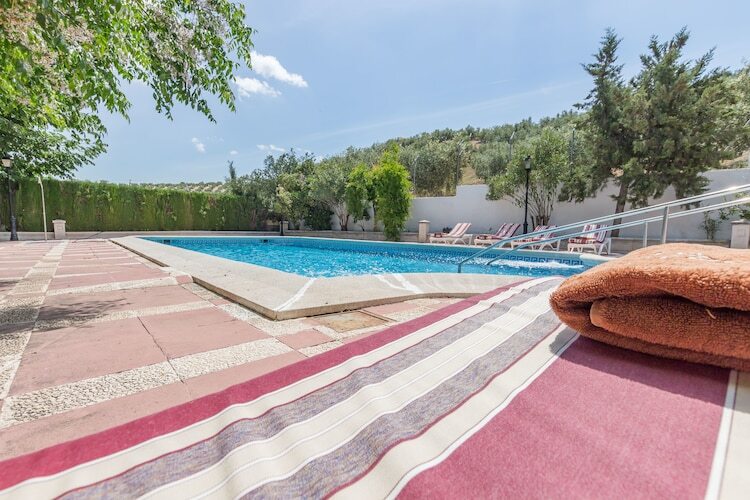 Cortijo La Mimbre, villa rustique avec piscine à Priego - Photo 21