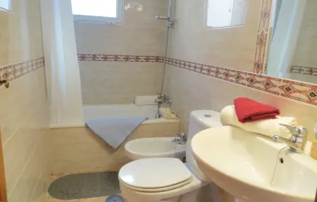 Appartement 2 chambres à Torrevieja avec balcon et piscine commune : photo 10