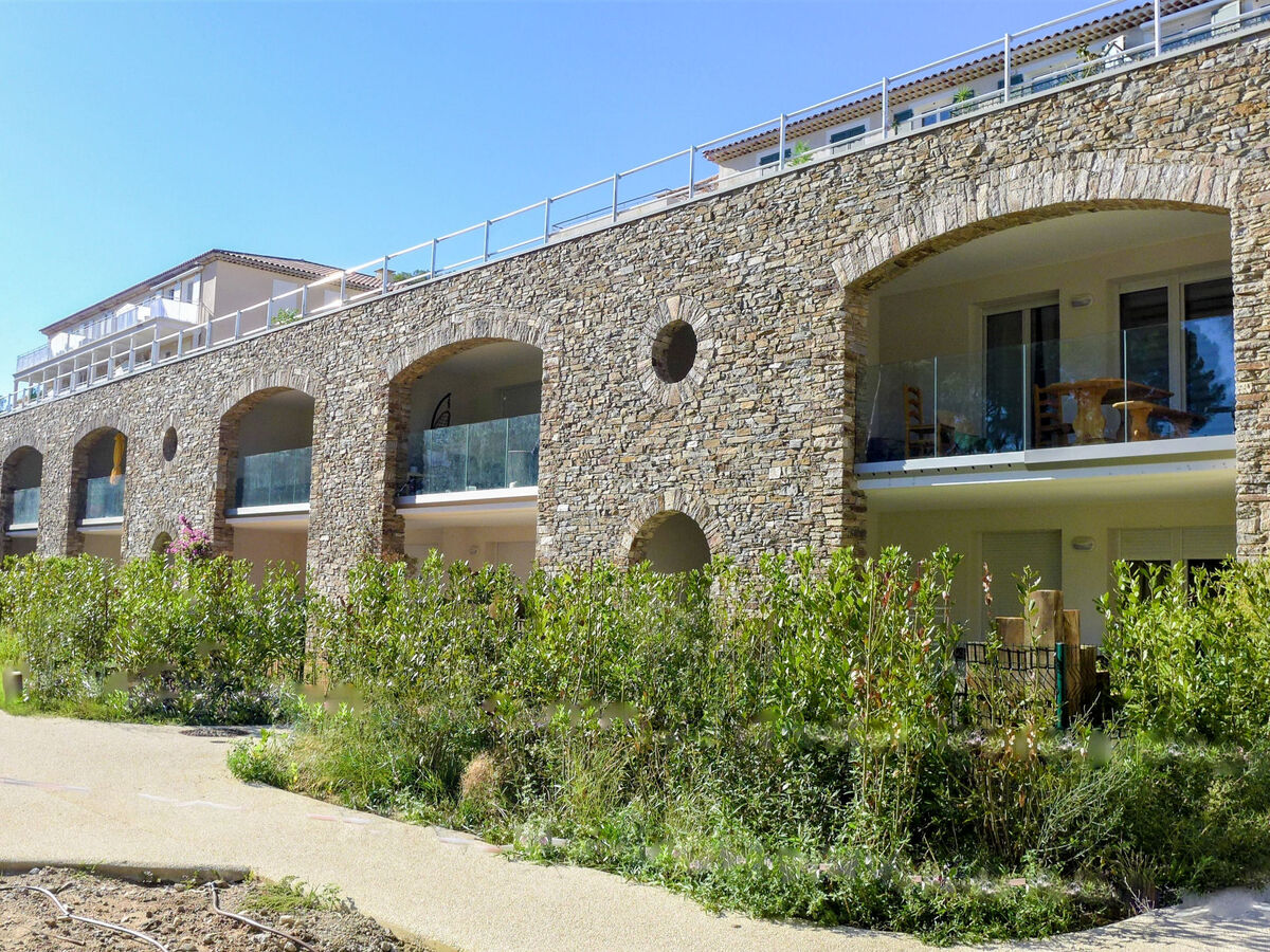 Appartement Le Domaine à Cavalaire, 700 m de la plage - Photo 2