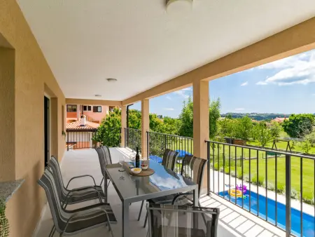 Maison Marina à Labin : piscine privée 8x4m et 3000m² de terrain : photo 6