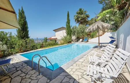 Location appartement à Camaiore  LU , La Luna