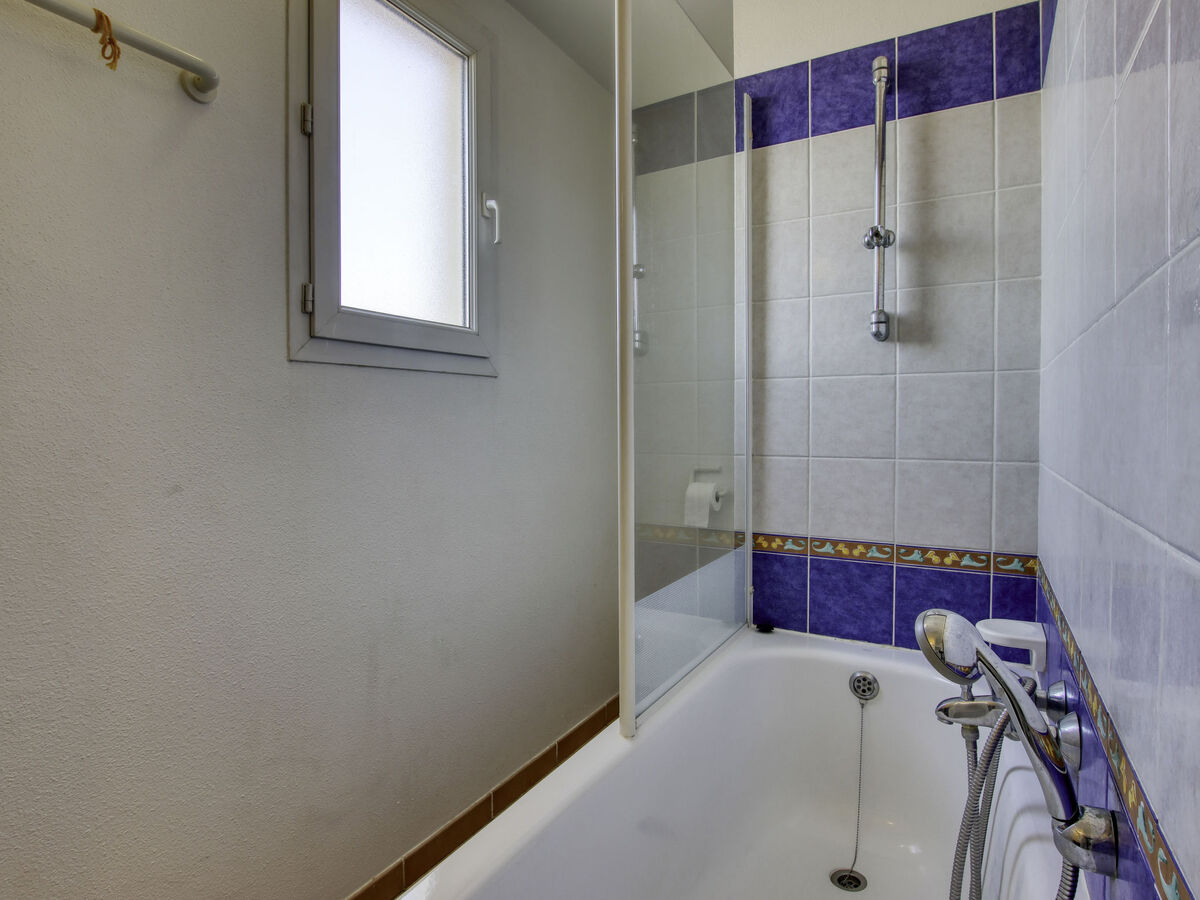 Appartement Les Rivages de Coudoulière, vue lac, 50 m mer - Photo 24