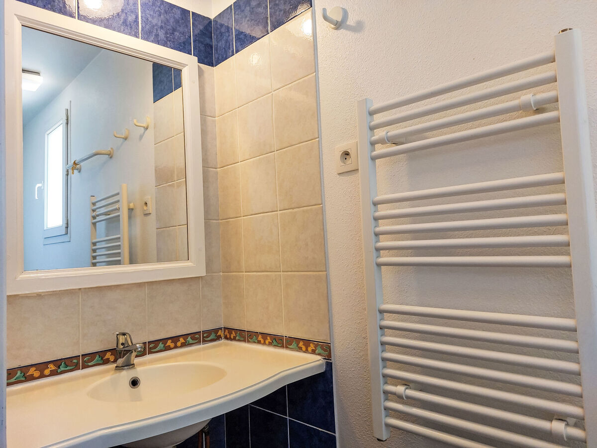 Appartement Les Rivages de Coudoulière, vue lac, 50 m mer - Photo 25