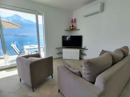 Gelsomino, maison moderne au bord du lac de Côme - Photo 5