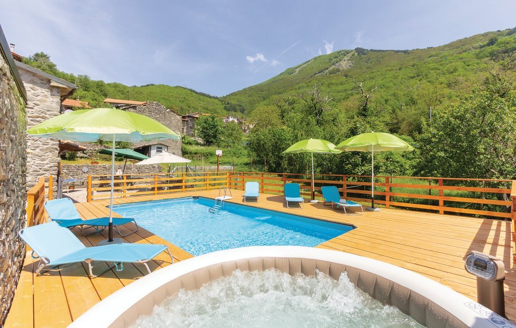 Casa Fiorini – Maison 10 pers. à Sassalbo, piscine et jacuzzi - Photo 7