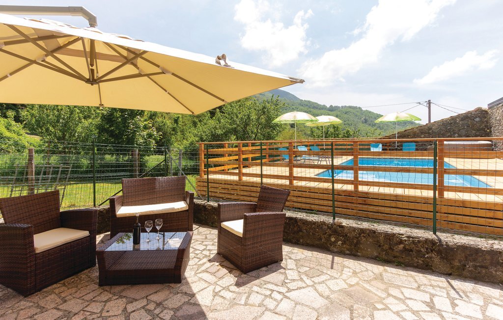 Casa Fiorini – Maison 10 pers. à Sassalbo, piscine et jacuzzi - Photo 9