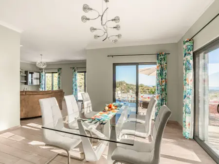 Sol e Mar – Maison 3 chambres, piscine et 16 000 m² : photo 5