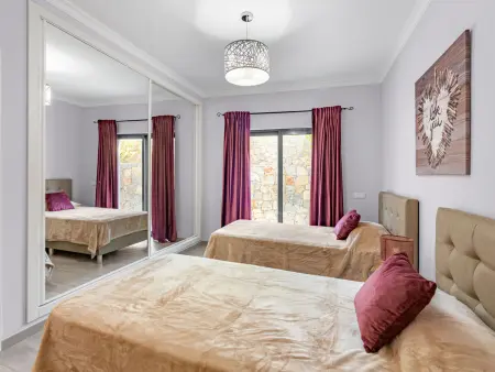 Sol e Mar – Maison 3 chambres, piscine et 16 000 m² : photo 15