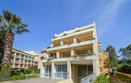 Appartement 75 m² Calvi, 100 m de la plage : photo 2