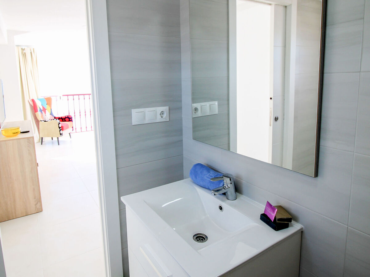 Las Damas, appartement 40 m² face à la mer à Benidorm - Photo 13