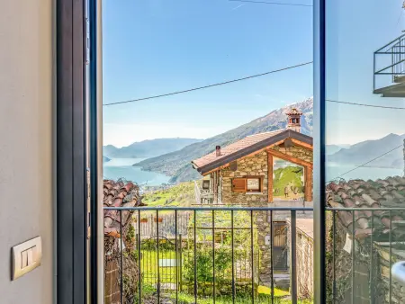 Marcello – Maison 90m² vue panoramique lac de Côme - Photo 1
