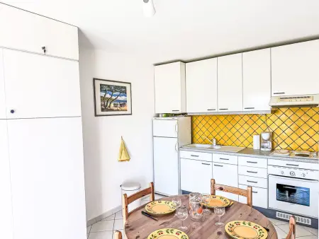 Appartement 2 pièces 38 m² au Lavandou, Les Roses Lauriers : photo 2