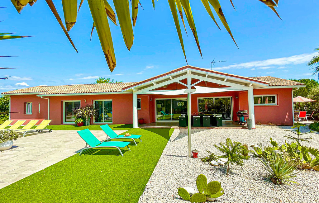 Maison contemporaine 9 pers. avec piscine chauffée à Creissan - Photo 1