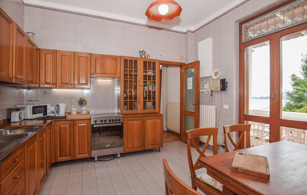 Maison Lacco Ameno, terrasse vue Vésuve et four à pizza - Photo 20