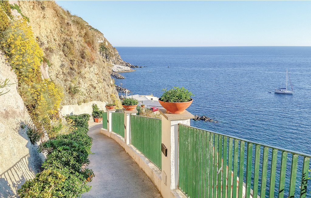 Maison Lacco Ameno, terrasse vue Vésuve et four à pizza - Photo 29