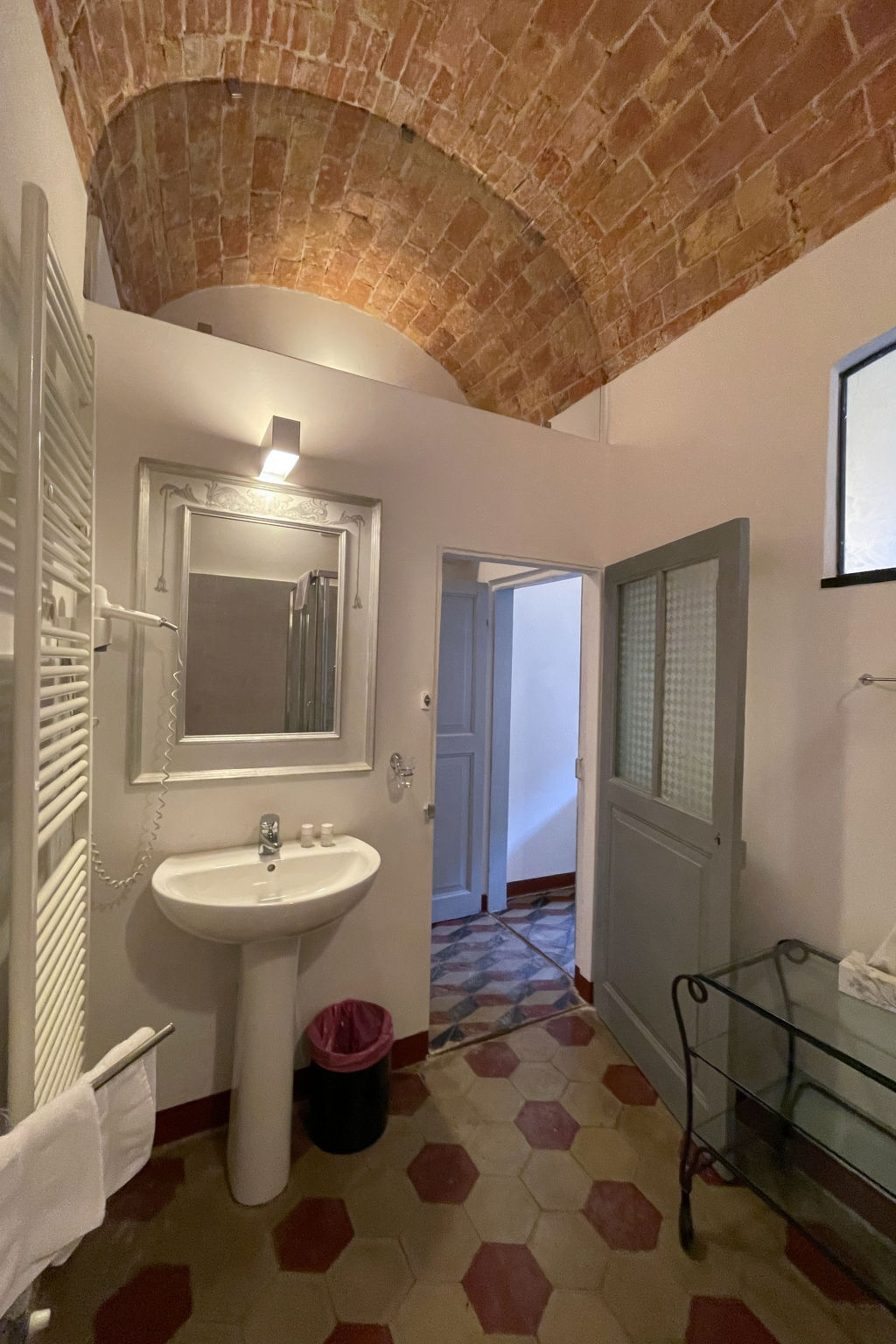 Merlino : apt 2 pièces à Finalborgo, 2,5 km de la mer - Photo 13