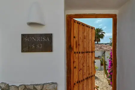 Villa Sonrisa, Villa élégante avec piscine - Photo 9