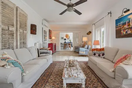 Villa Sonrisa, Villa élégante avec piscine - Photo 11