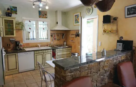 Maison provençale 8 pers. avec piscine à Prades-sur-Verzanobres : photo 2