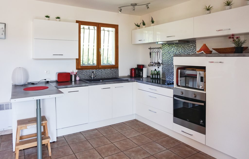 Maison avec piscine privée à Cruzy, vue vignobles - Photo 6