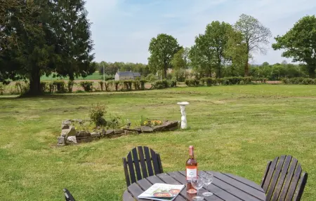 Maison 39 m² avec spa à Fougerolles du Plessis : photo 3