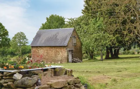 Maison 39 m² avec spa à Fougerolles du Plessis : photo 8