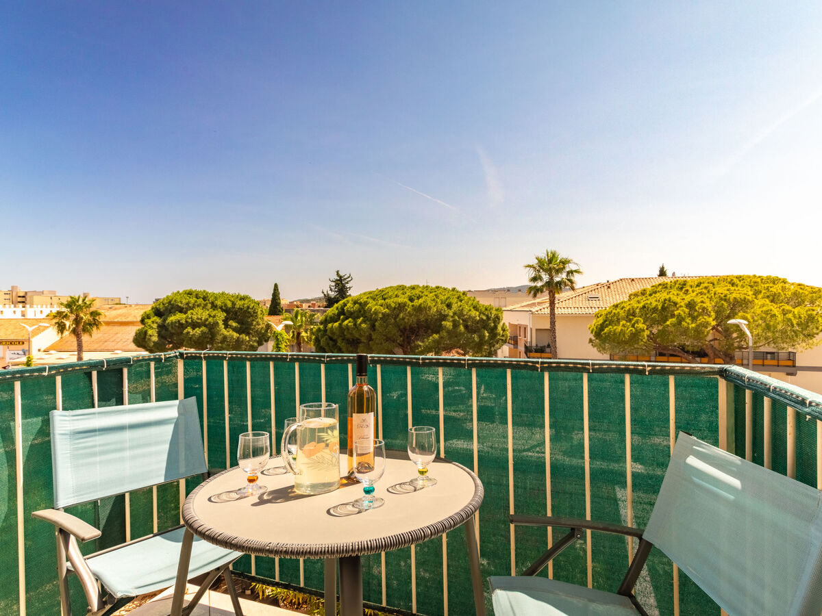 Appartement Les Ilaires au Lavandou, 800 m de la plage - Photo 2