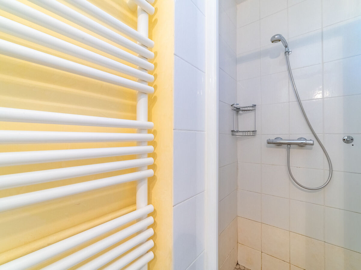 Appartement Les Ilaires au Lavandou, 800 m de la plage - Photo 14
