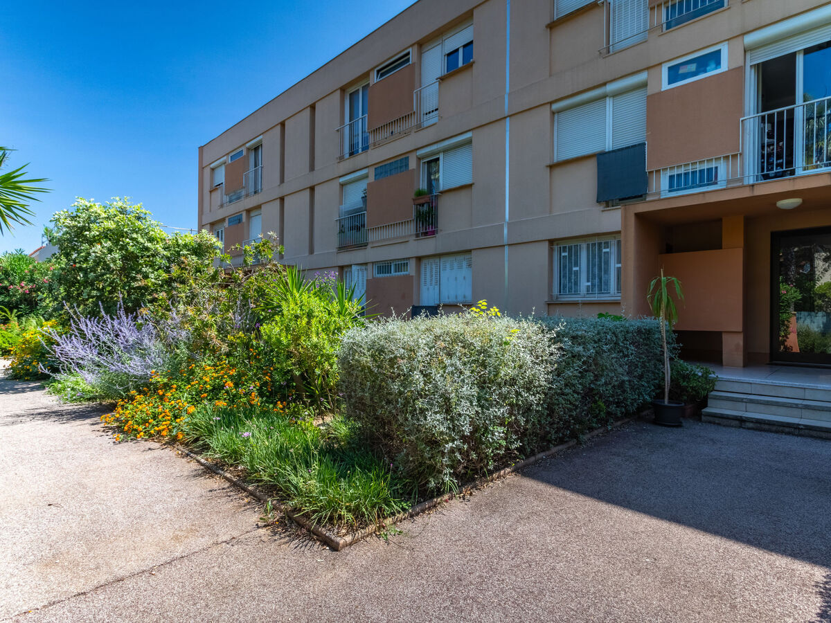 Appartement Les Ilaires au Lavandou, 800 m de la plage - Photo 16
