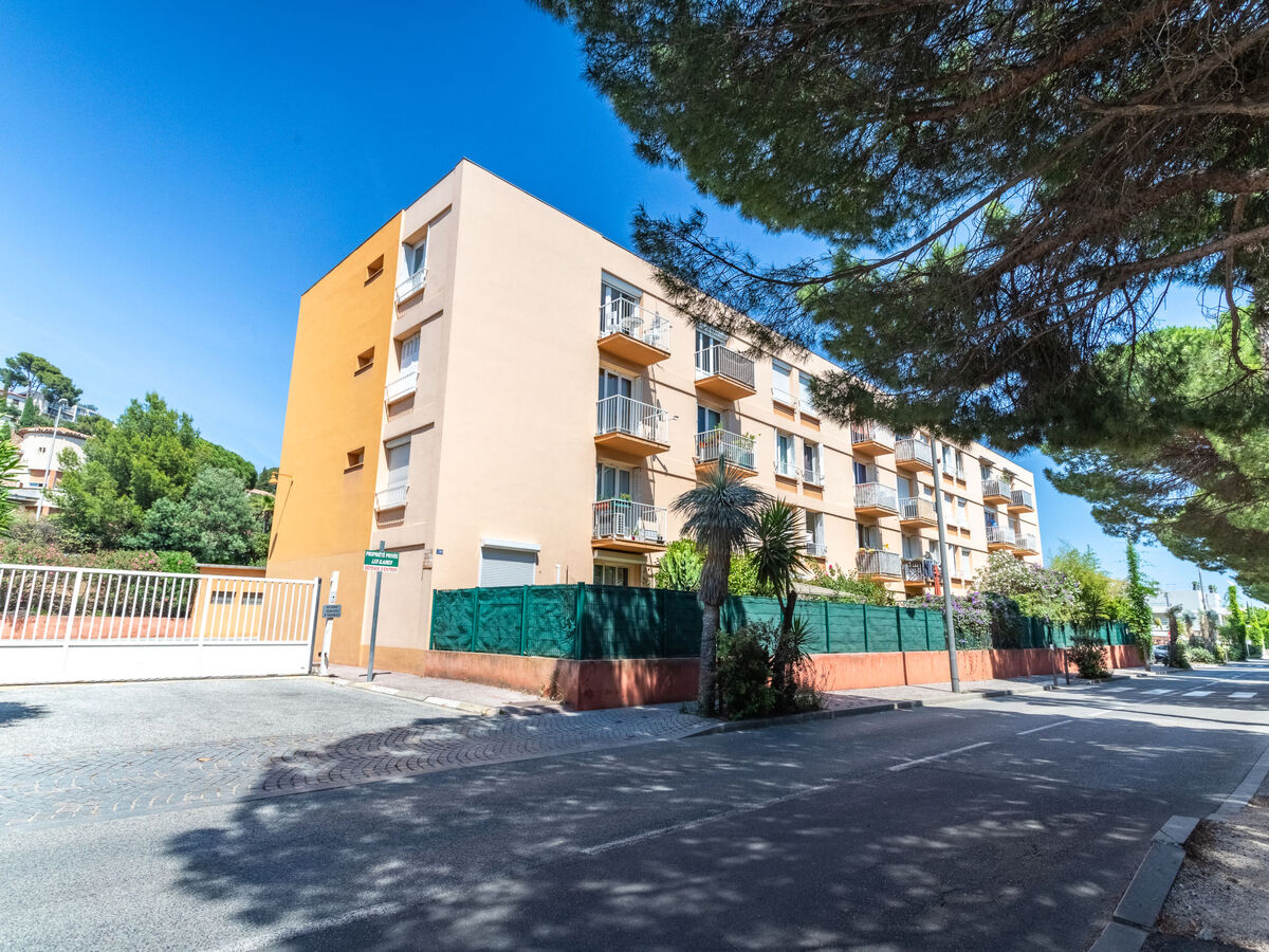 Appartement Les Ilaires au Lavandou, 800 m de la plage - Photo 18